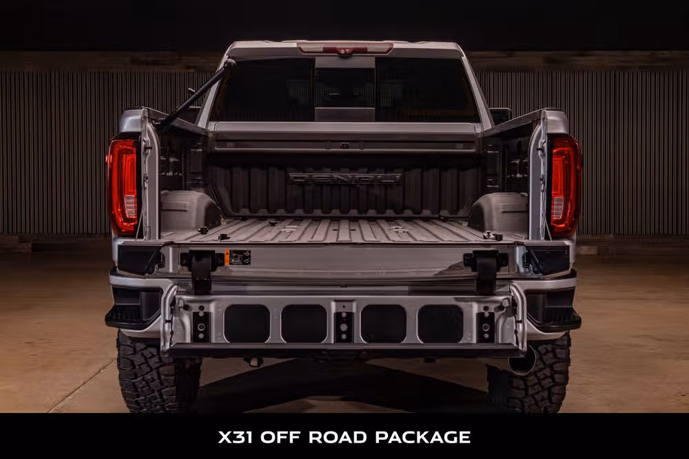 2021 GMC Sierra 2500HD Denali Crew Cab Image 9