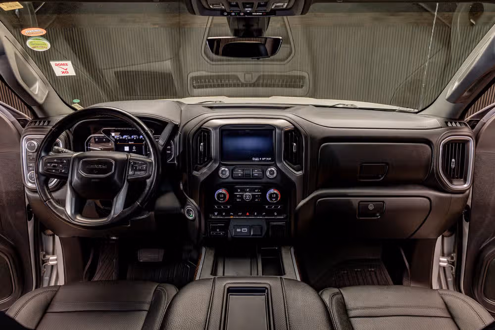 2021 GMC Sierra 2500HD Denali Crew Cab Image 14