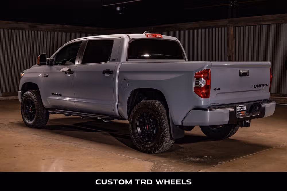 2020 Toyota Tundra SR5 CrewMax Image 6