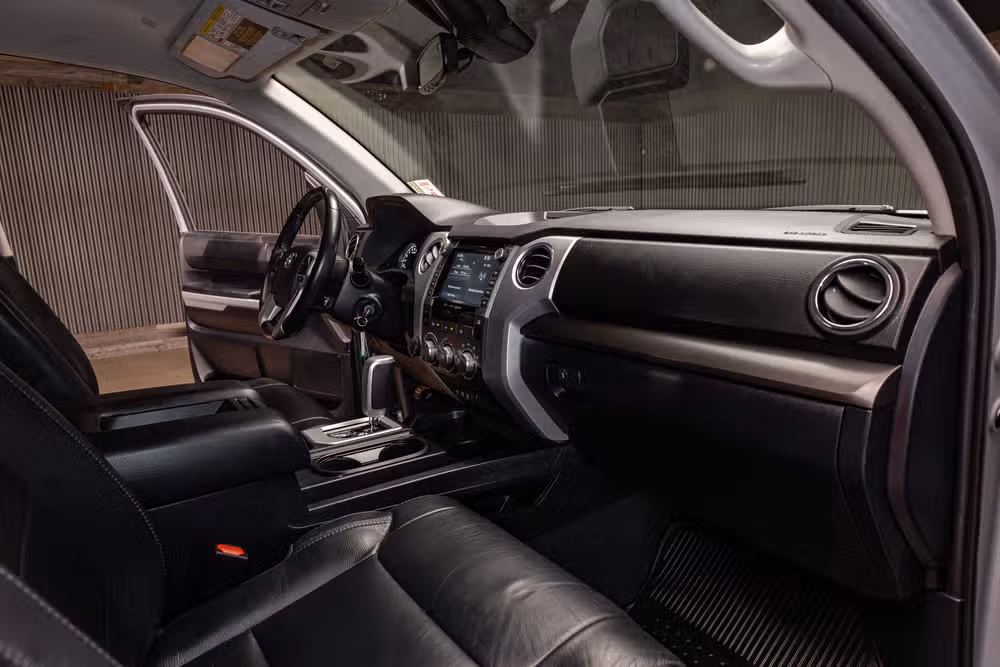 2020 Toyota Tundra SR5 CrewMax Image 15