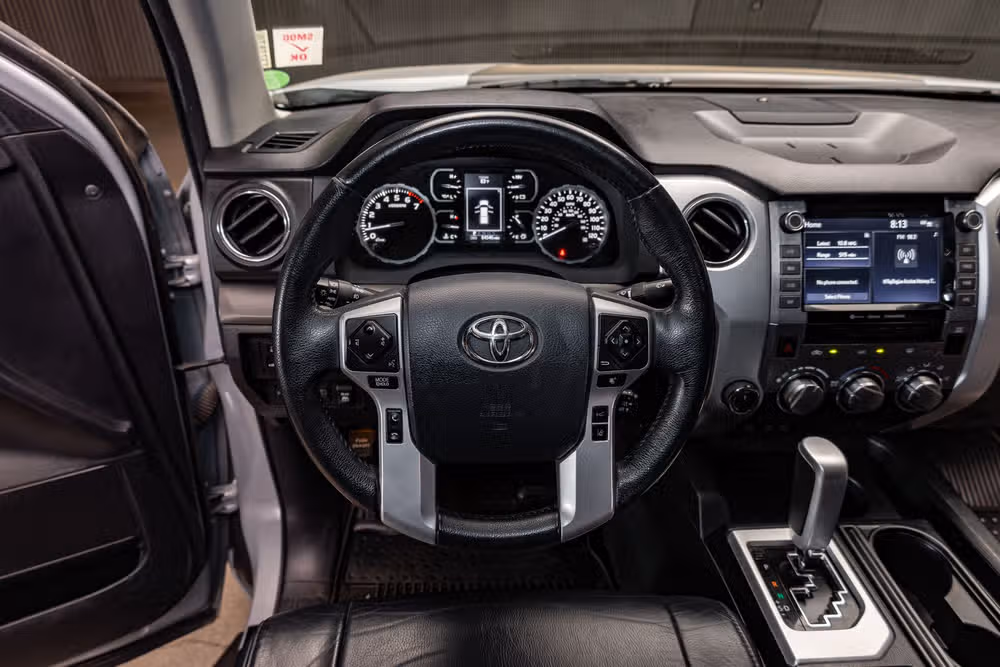 2020 Toyota Tundra SR5 CrewMax Image 14