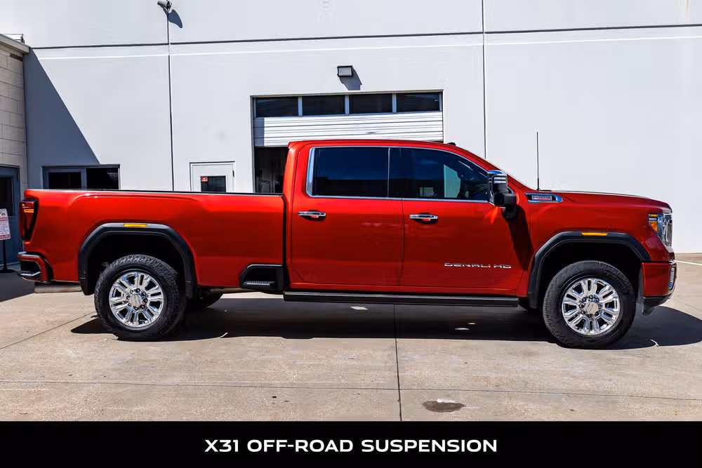 2023 GMC Sierra 3500HD Denali Crew Cab Image 10