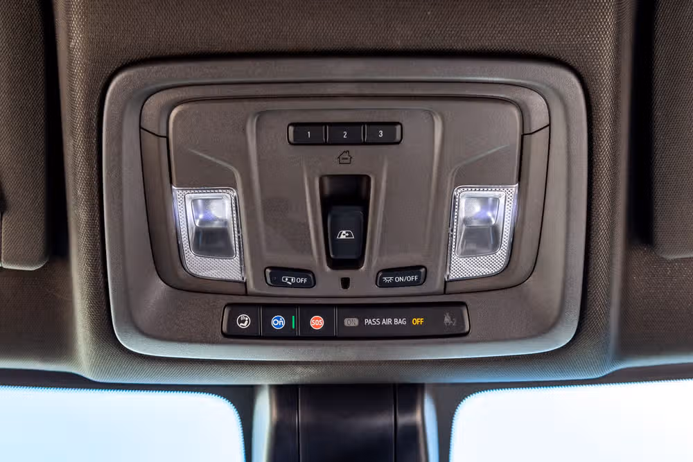 2023 GMC Sierra 3500HD Denali Crew Cab Image 28