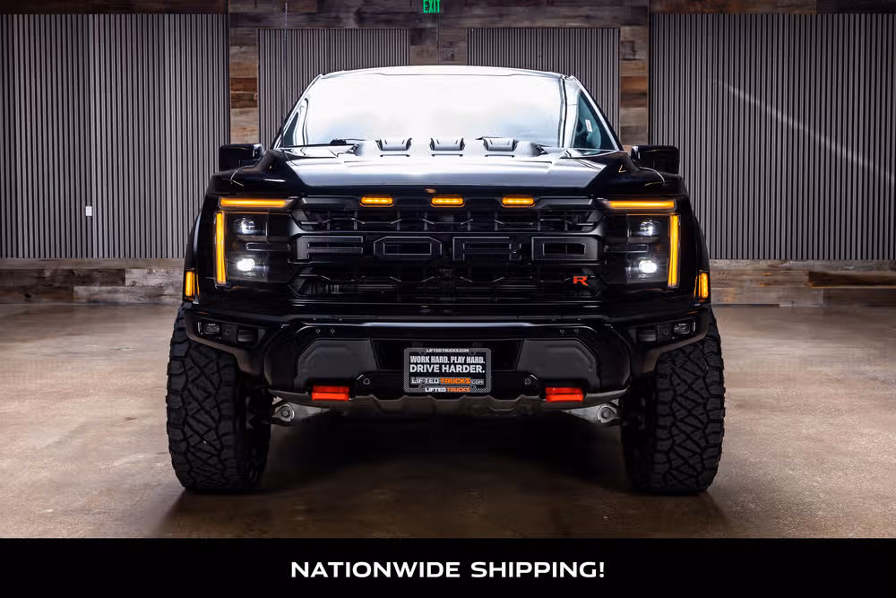 2024 Ford F-150 Raptor R SuperCrew Image 4