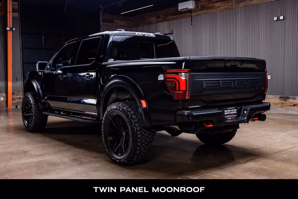 2024 Ford F-150 Raptor R SuperCrew Image 7