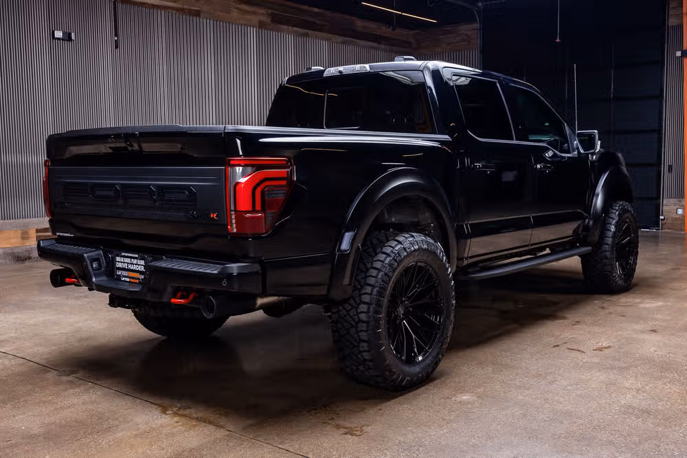 2024 Ford F-150 Raptor R SuperCrew Image 10