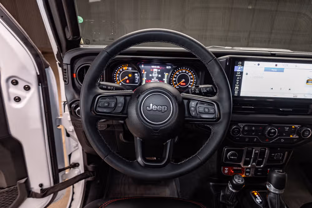 2025 Jeep Wrangler Rubicon X Image 15