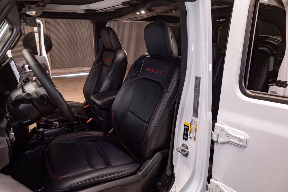 2025 Jeep Wrangler Rubicon X Image 20