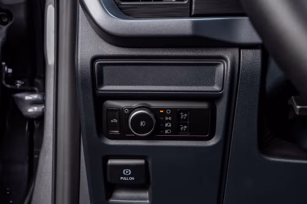 2026 Ford F-150 XLT SuperCrew Image 22