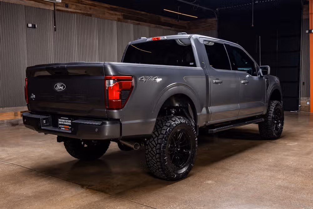 2026 Ford F-150 XLT SuperCrew Image 10