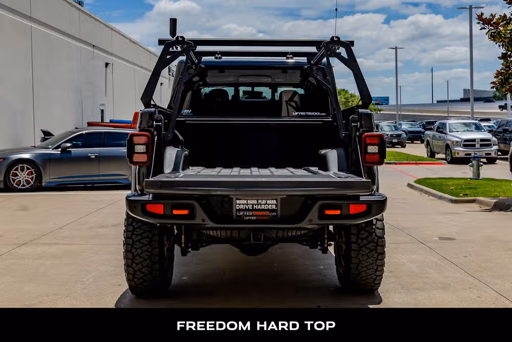 2021 Jeep Gladiator Mojave Crew Cab Image 8