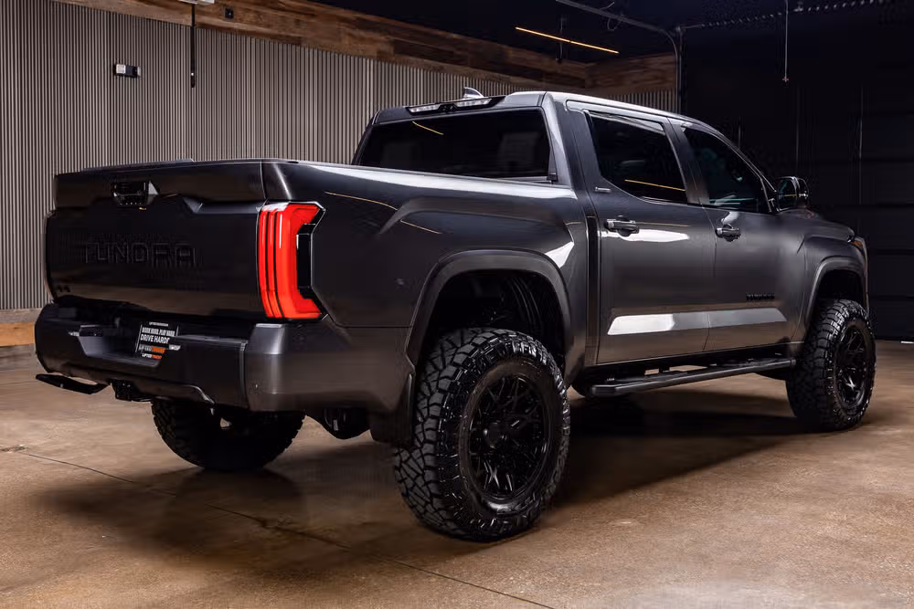 2026 Toyota Tundra Limited CrewMax Image 10