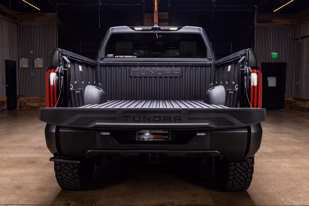 2026 Toyota Tundra Limited CrewMax Image 9