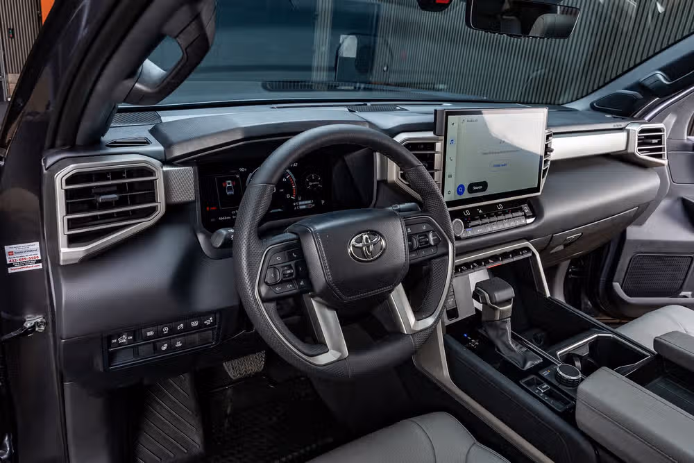 2026 Toyota Tundra Limited CrewMax Image 17