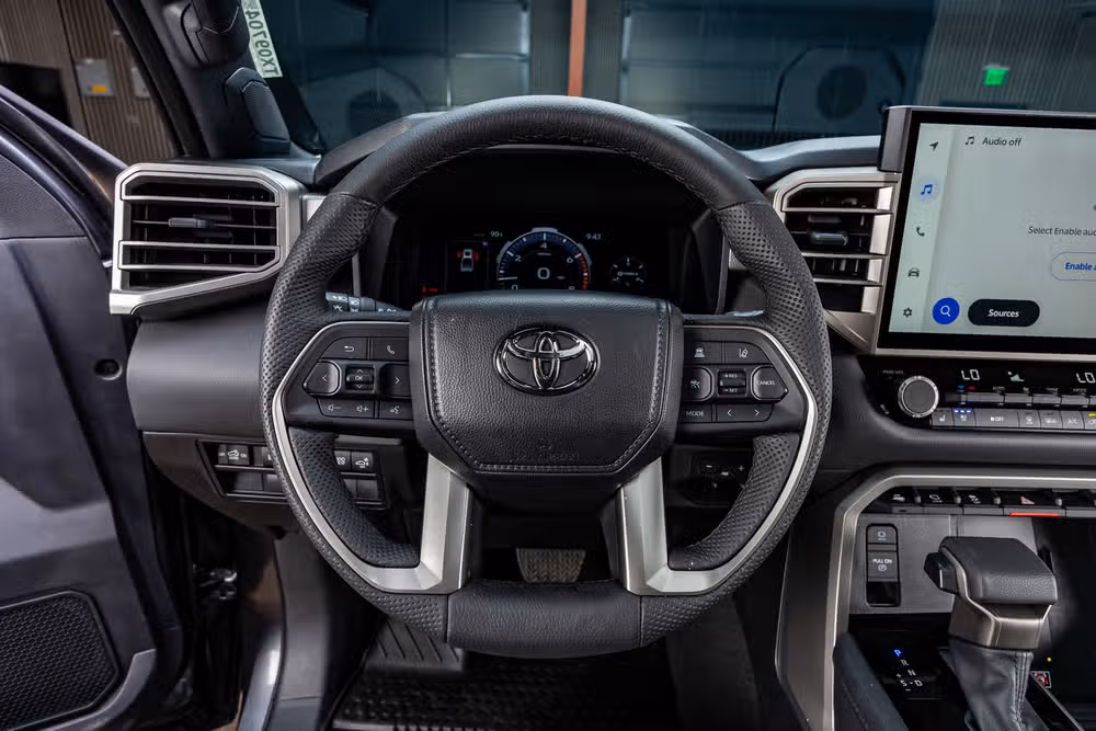2026 Toyota Tundra Limited CrewMax Image 19