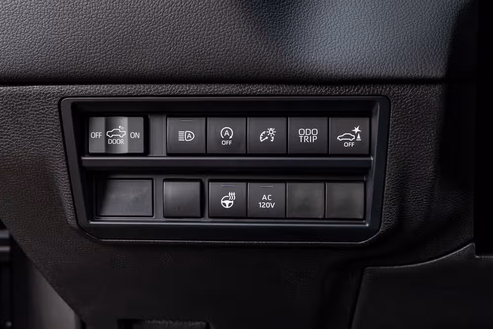 2026 Toyota Tundra Limited CrewMax Image 22