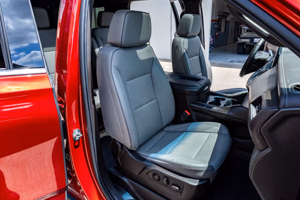 2022 GMC Yukon SLT Image 31