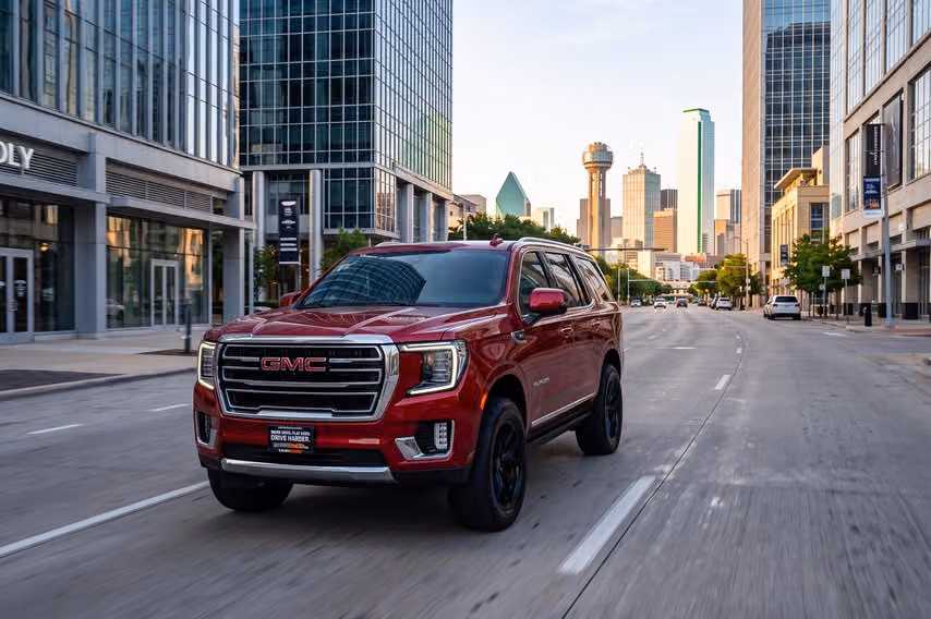 2022 GMC Yukon SLT Image 44