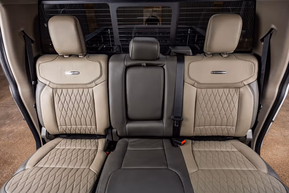 2026 Ford F-350 Super Duty Platinum Plus Crew Cab Image 36
