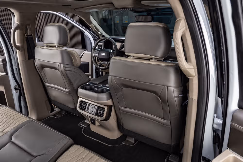 2026 Ford F-350 Super Duty Platinum Plus Crew Cab Image 33