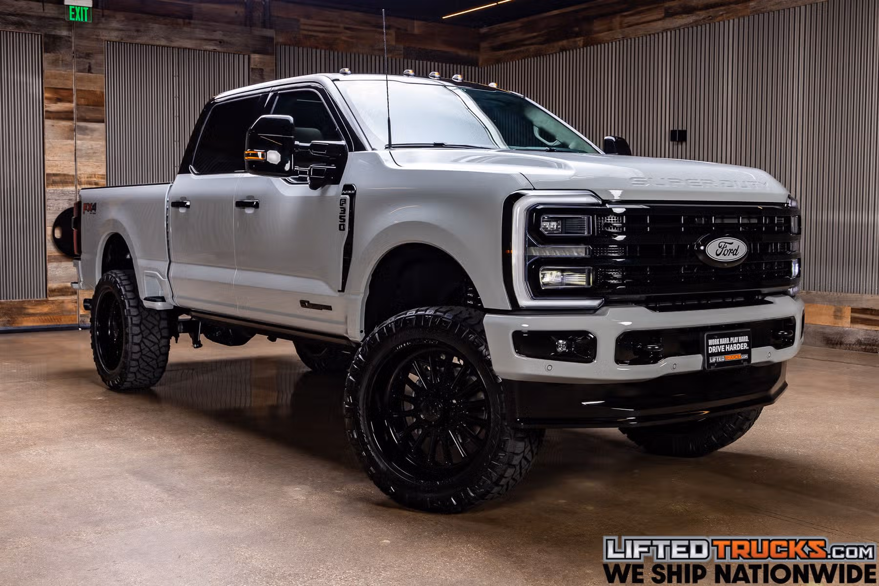 2026 Ford F-350 Super Duty Platinum Plus Crew Cab Image 1