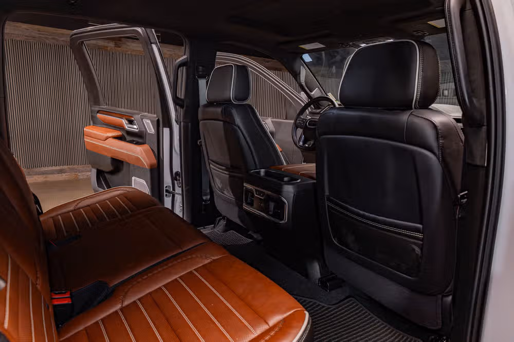 2026 GMC Sierra 2500HD Denali Ultimate Crew Cab Image 29