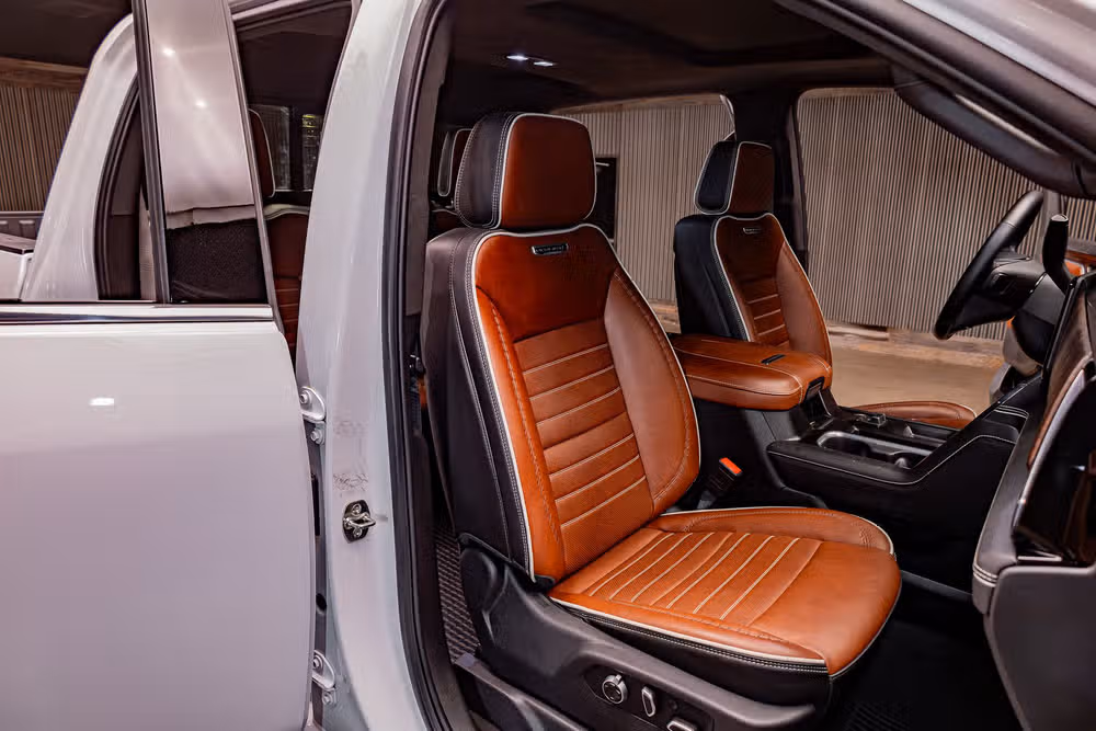 2026 GMC Sierra 2500HD Denali Ultimate Crew Cab Image 31