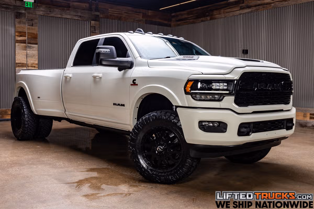 2024 Ram 3500 Limited Crew Cab