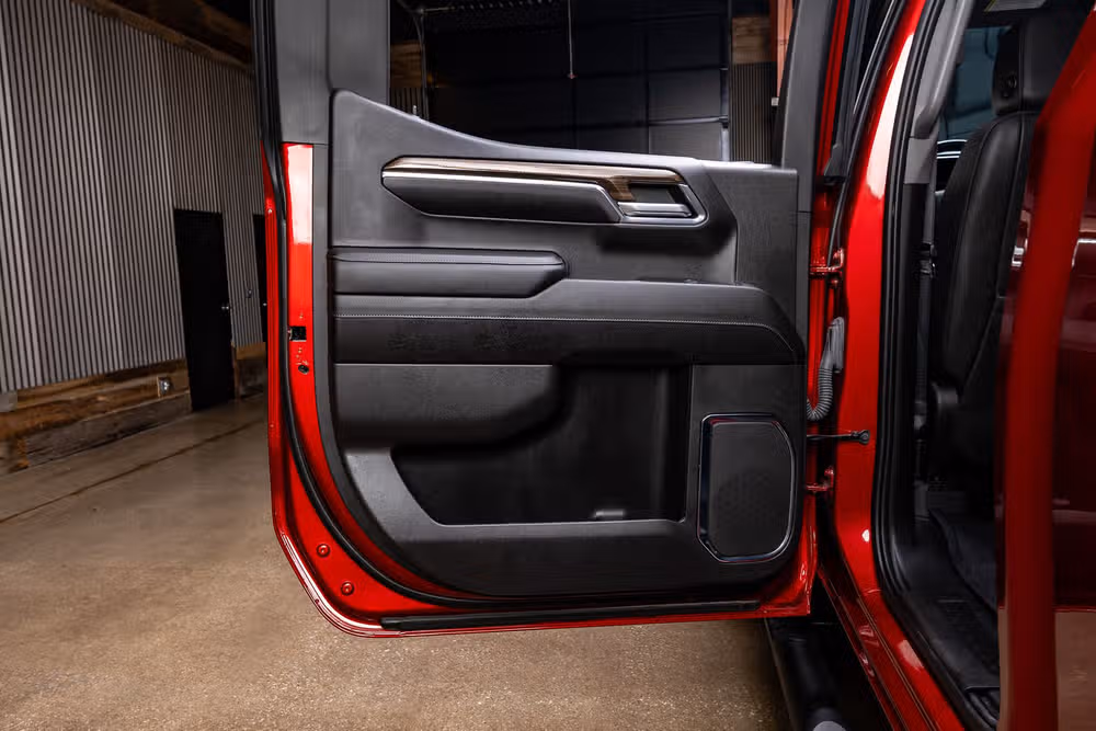 2024 Chevrolet Silverado 1500 LT Trail Boss Crew Cab Image 38