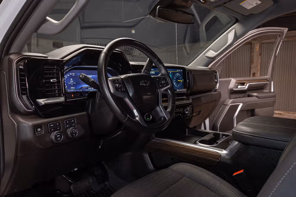 2024 Chevrolet Silverado 2500HD LT Crew Cab Image 17