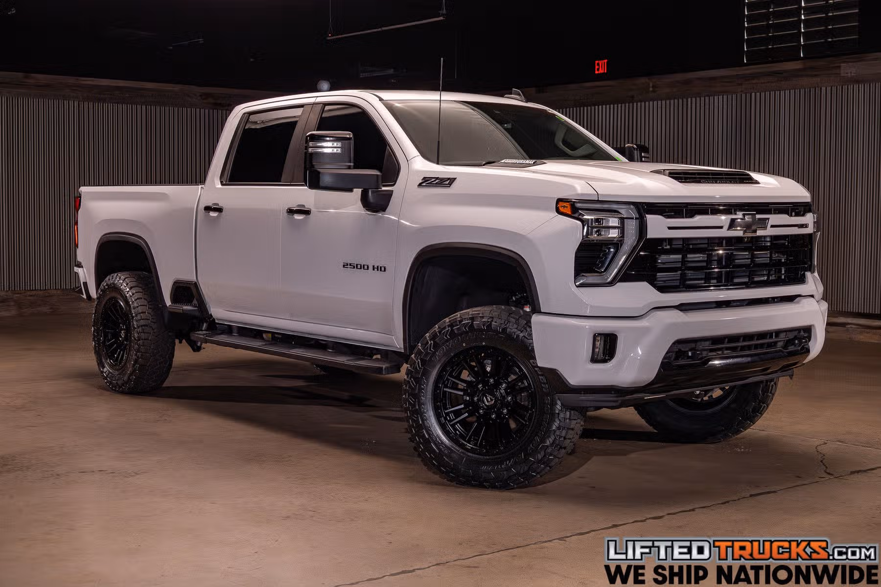 2024 Chevrolet Silverado 2500HD LT Crew Cab Image 1