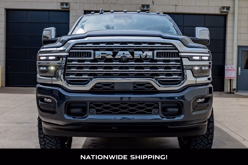 2025 Ram 3500 Limited Longhorn Crew Cab Image 4