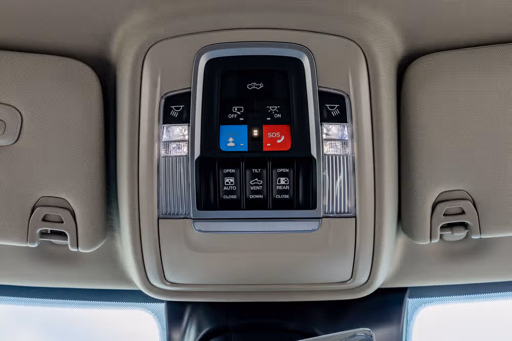 2025 Ram 3500 Limited Longhorn Crew Cab Image 30