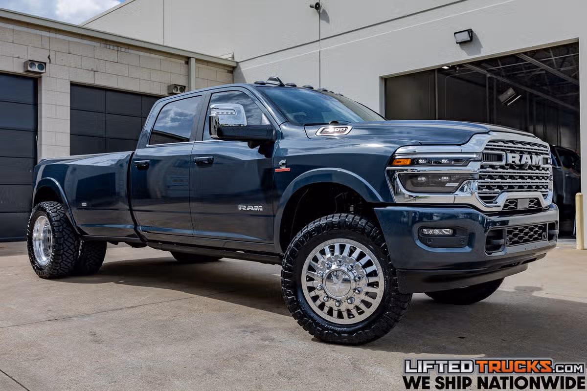 2025 Ram 3500 Limited Longhorn Crew Cab