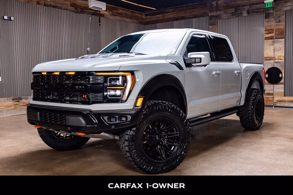 2023 Ford F-150 Raptor SuperCrew Image 5