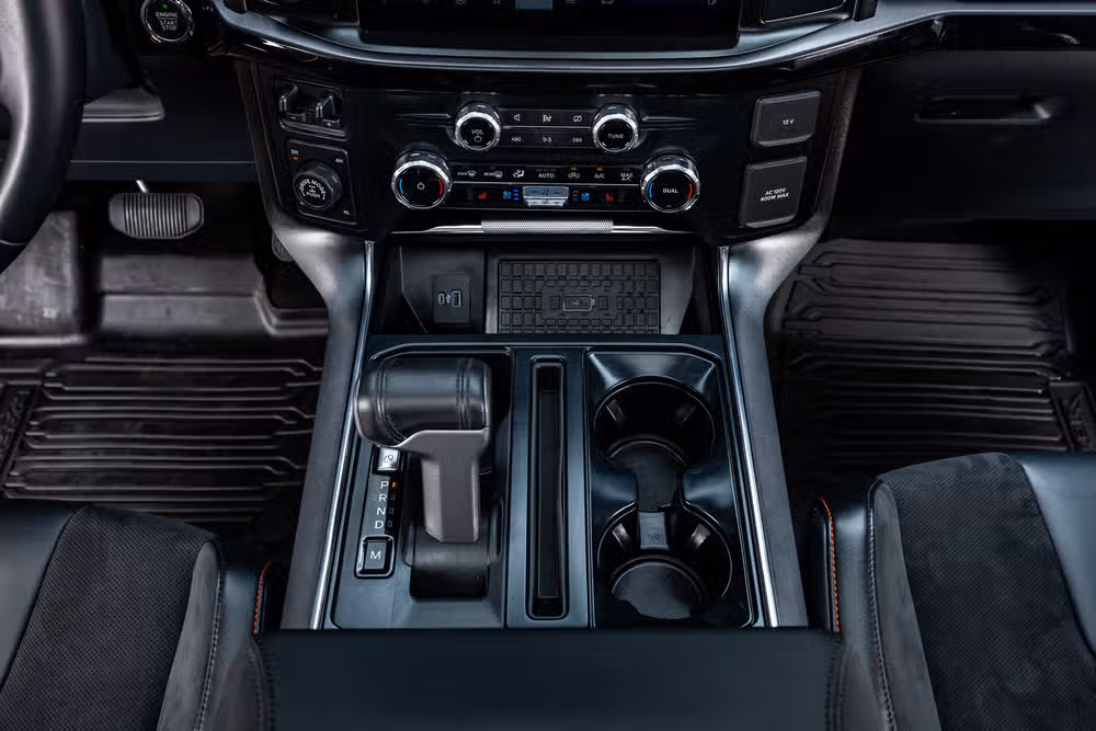 2023 Ford F-150 Raptor SuperCrew Image 29