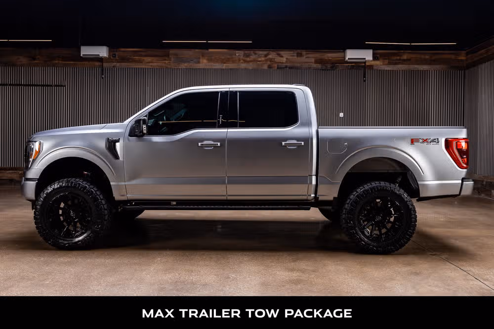 2023 Ford F-150 XLT SuperCrew Image 6