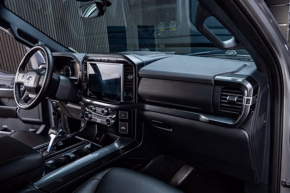 2023 Ford F-150 XLT SuperCrew Image 18