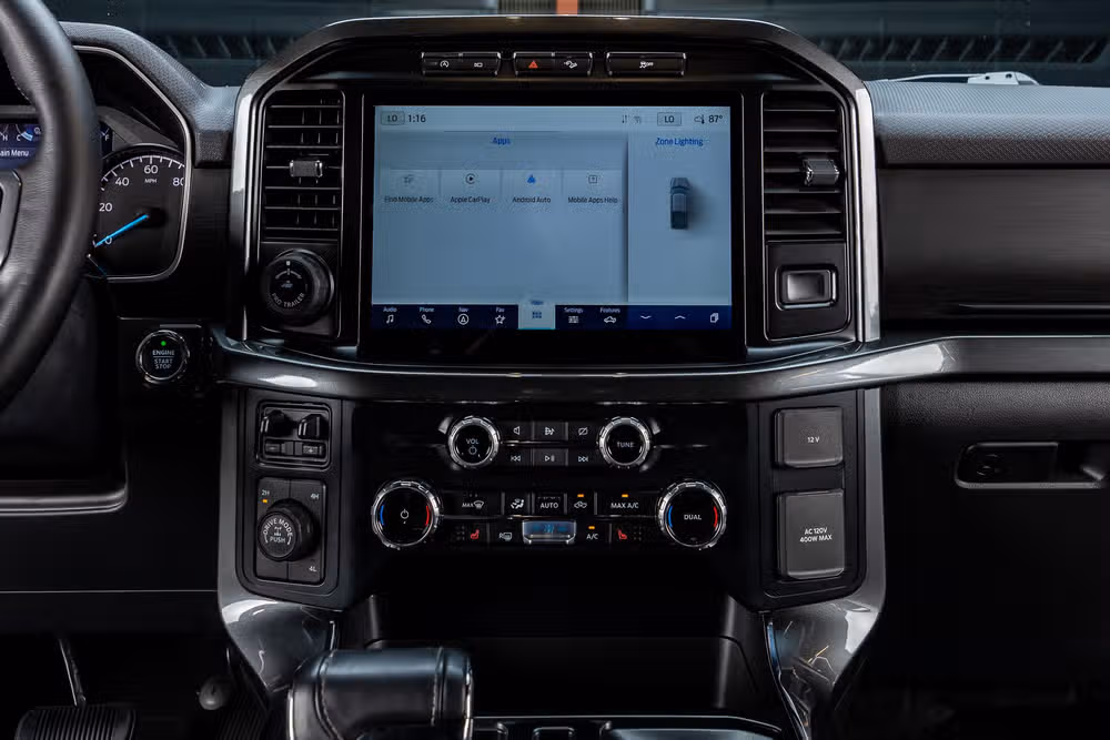 2023 Ford F-150 XLT SuperCrew Image 25