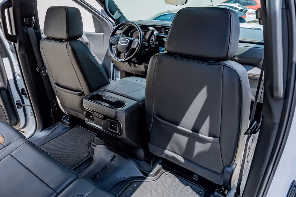 2025 GMC Sierra 2500HD AT4 Crew Cab Image 33