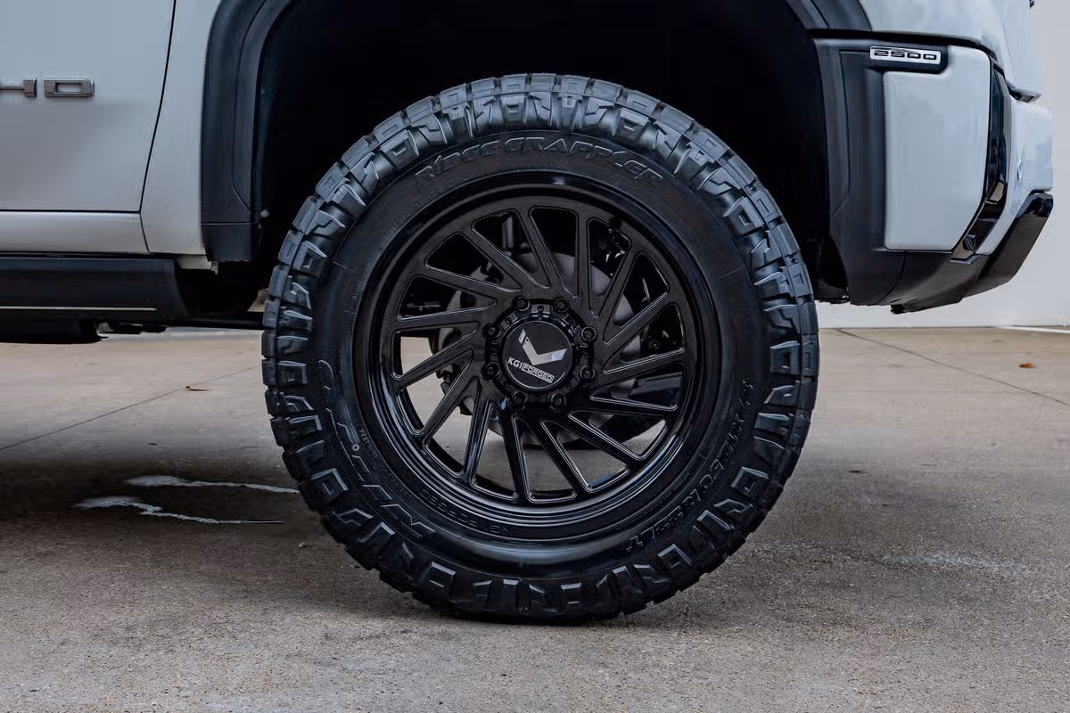2025 GMC Sierra 2500HD AT4 Crew Cab