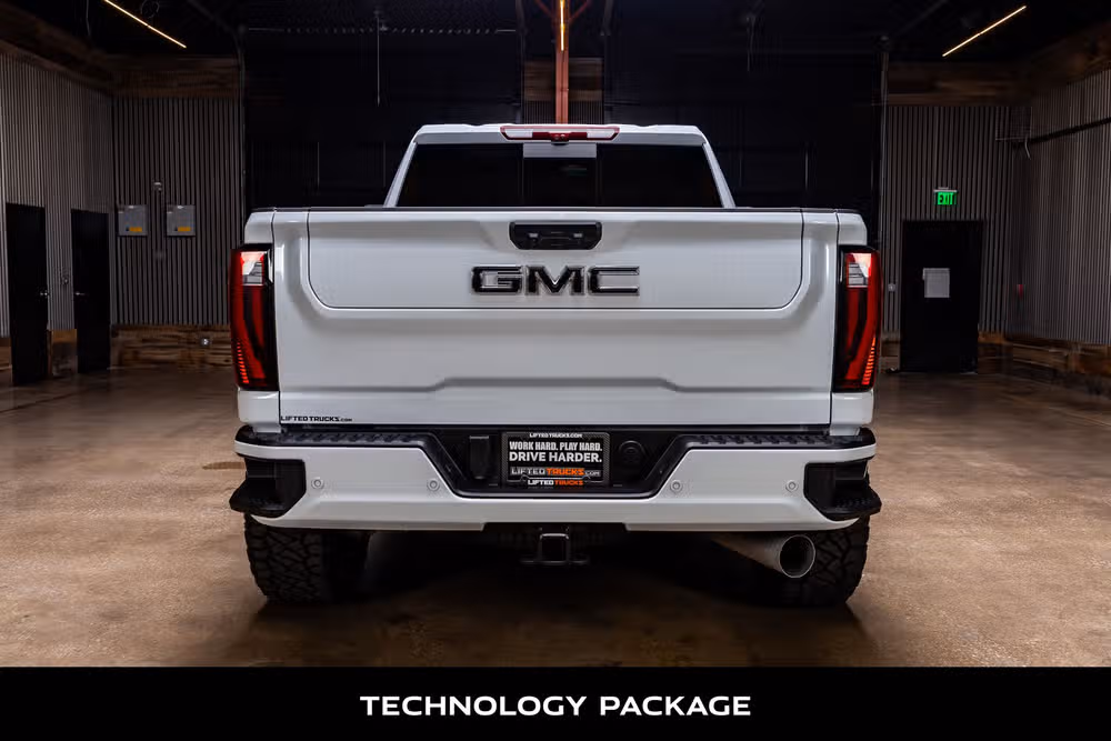 2026 GMC Sierra 2500HD Denali Ultimate Crew Cab Image 7
