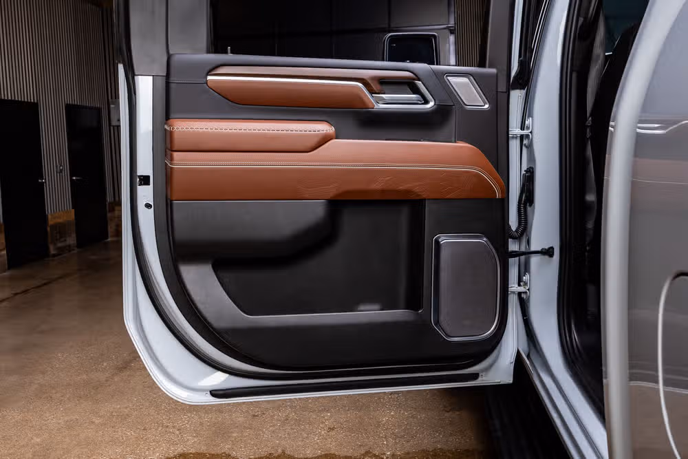 2026 GMC Sierra 2500HD Denali Ultimate Crew Cab Image 37