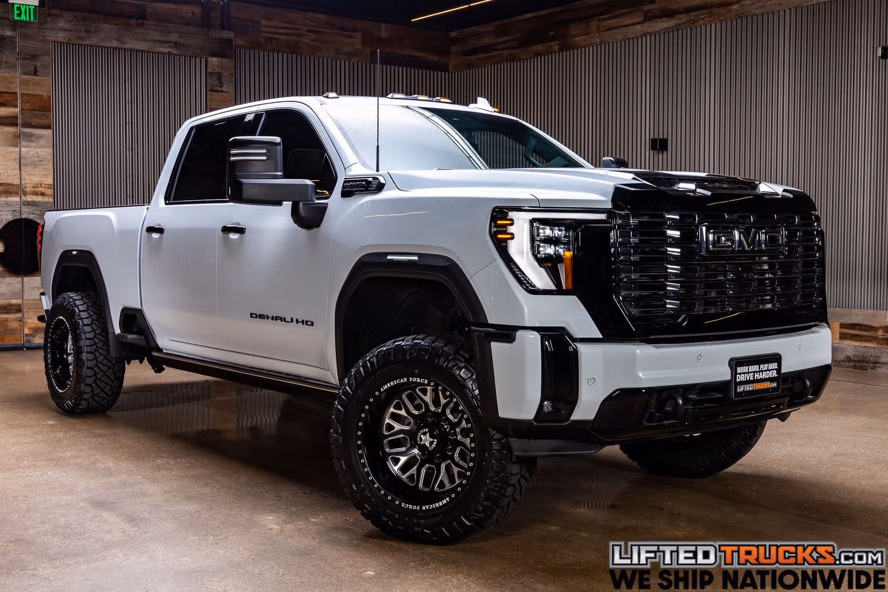 2026 GMC Sierra 2500HD Denali Ultimate Crew Cab Image 1