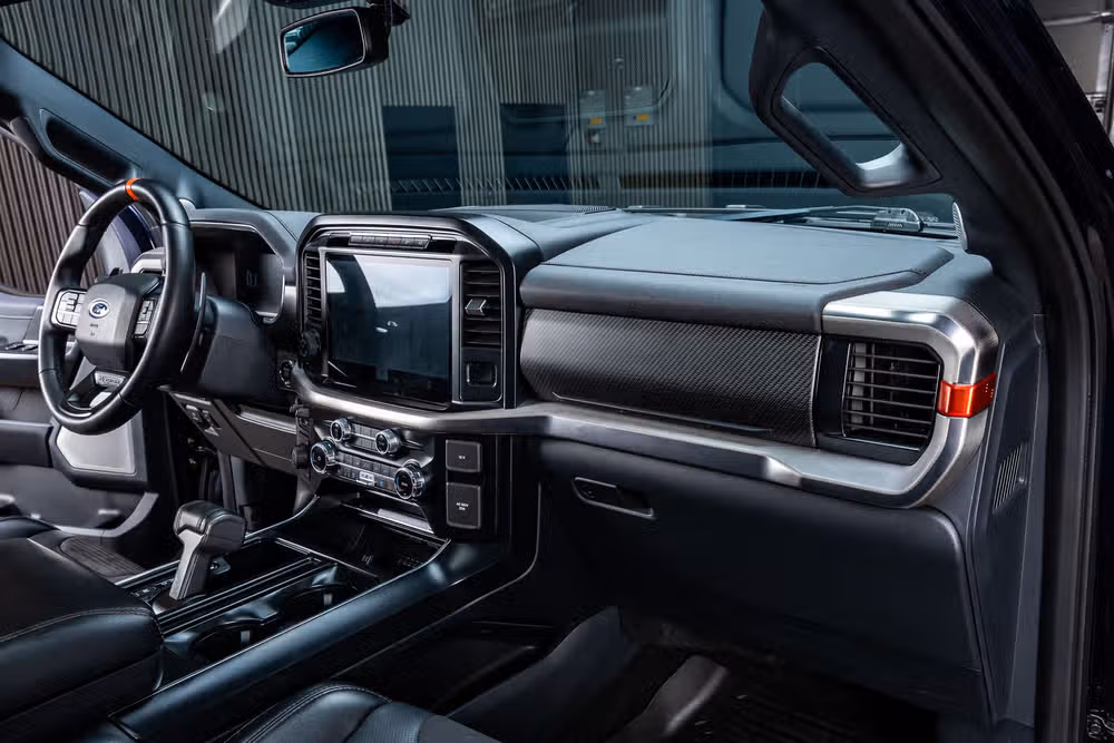 2022 Ford F-150 Raptor SuperCrew Image 18