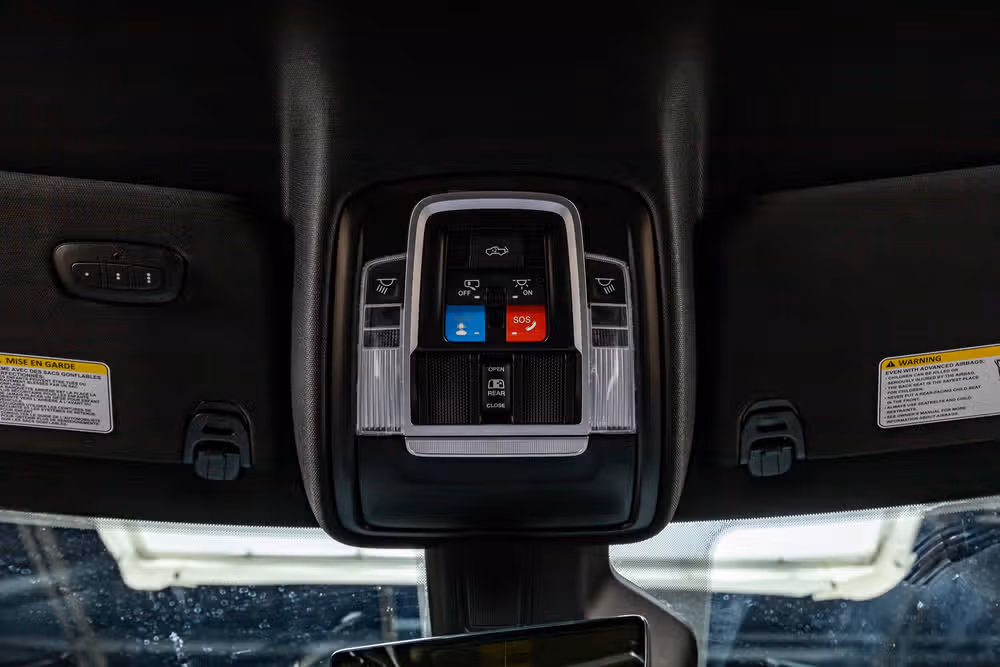 2025 Ram 1500 RHO Crew Cab Image 29