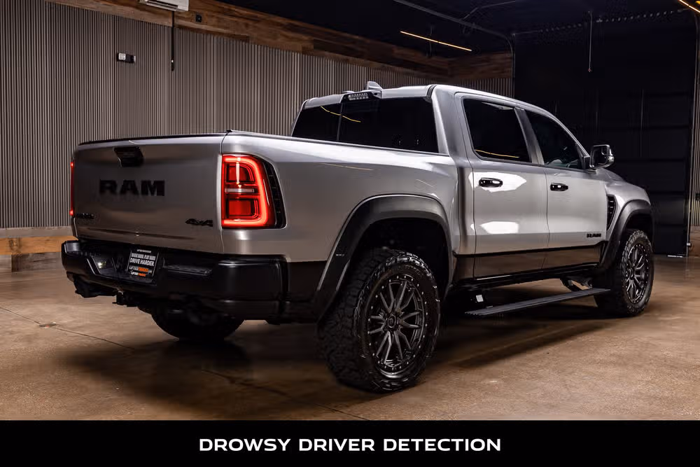 2025 Ram 1500 RHO Crew Cab Image 9