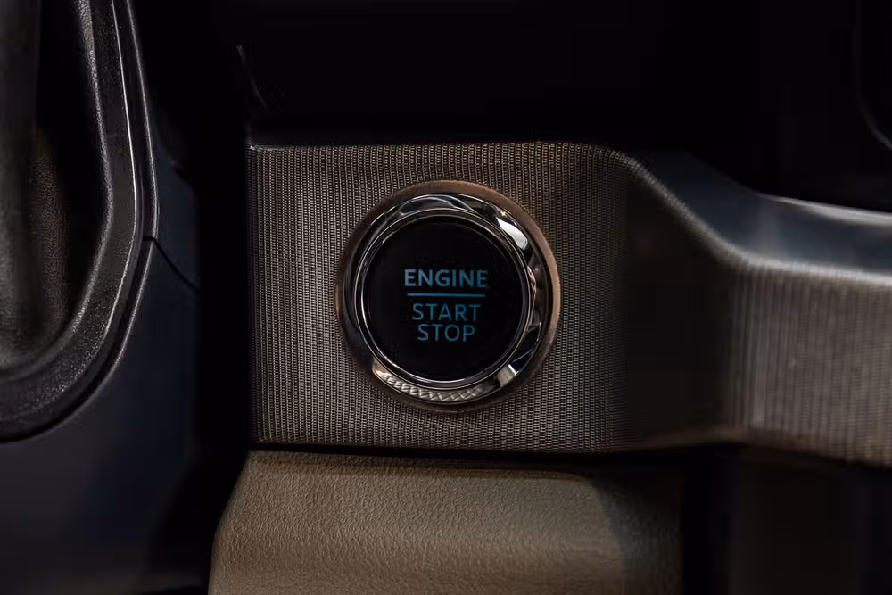 2026 Ford F-250 Super Duty Platinum Plus Crew Cab Image 23