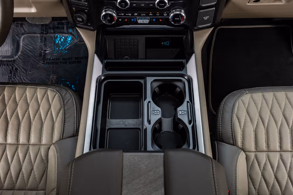 2026 Ford F-250 Super Duty Platinum Plus Crew Cab Image 29