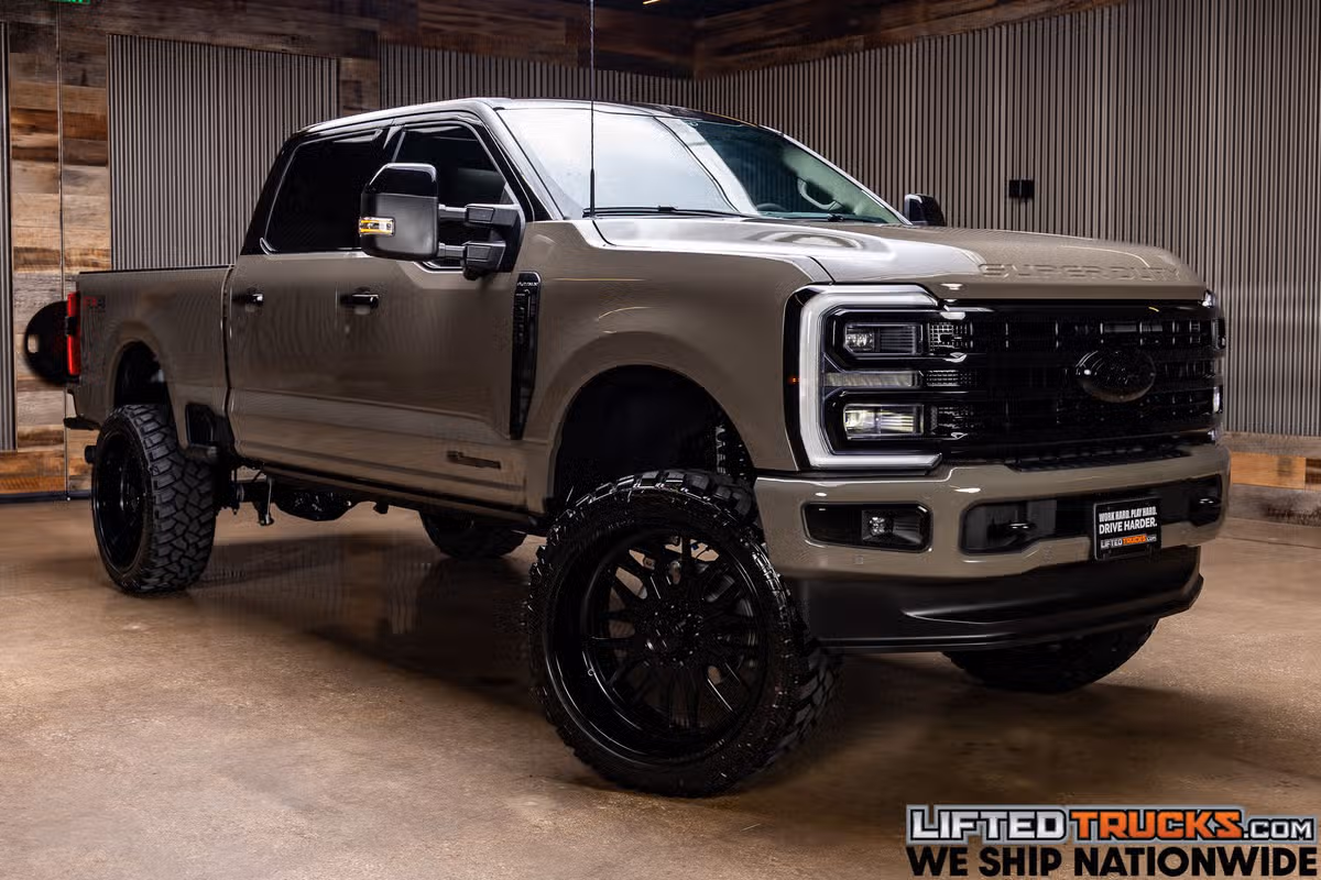 2026 Ford F-250 Super Duty Platinum Plus Crew Cab